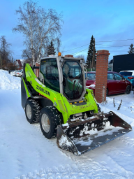 Мини-погрузчик Zoomlion ZS080V 1